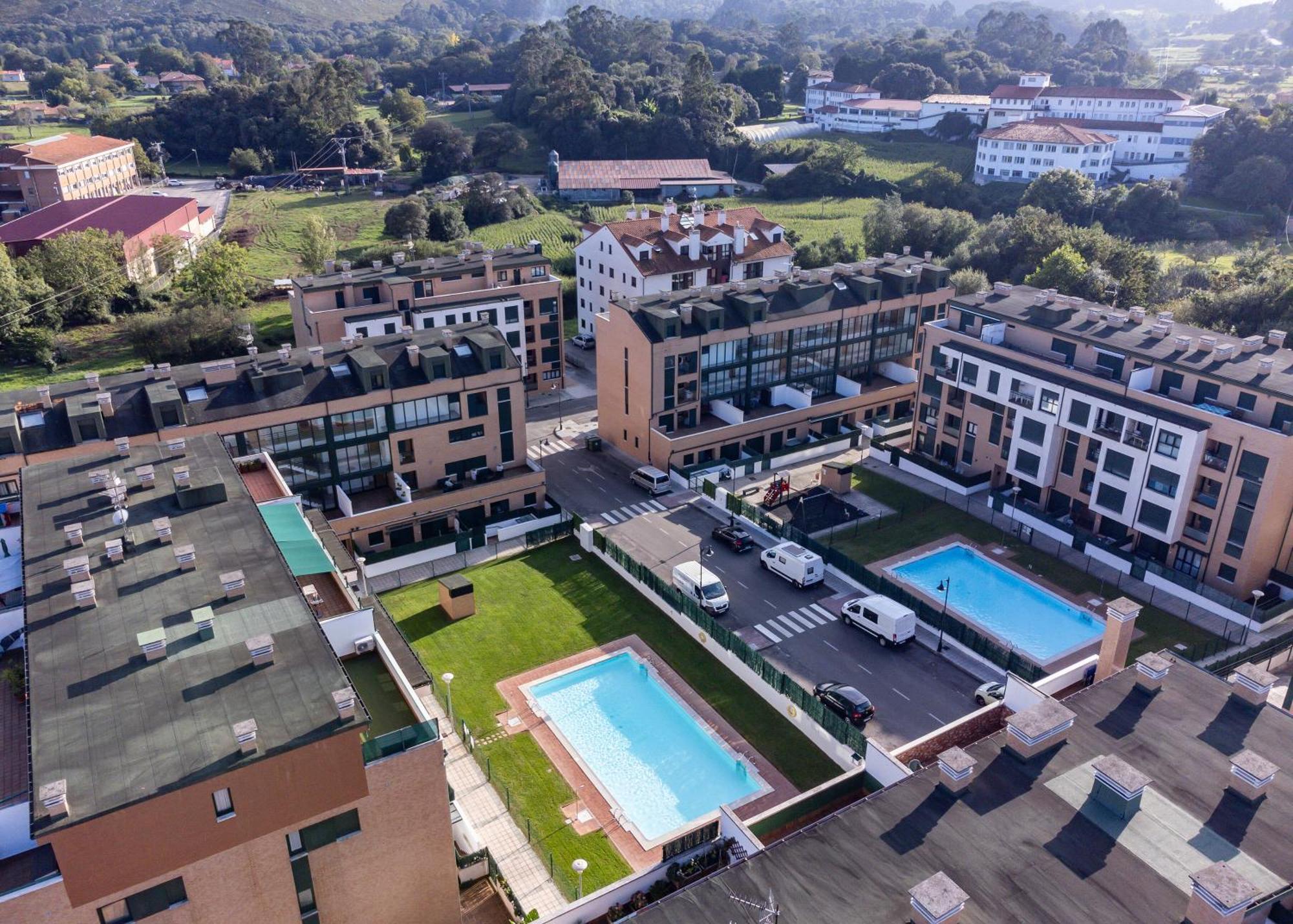 Alloru, Apartamento Con Piscina La Playa A 3 Km Vut-2714-As Llanes Exterior photo