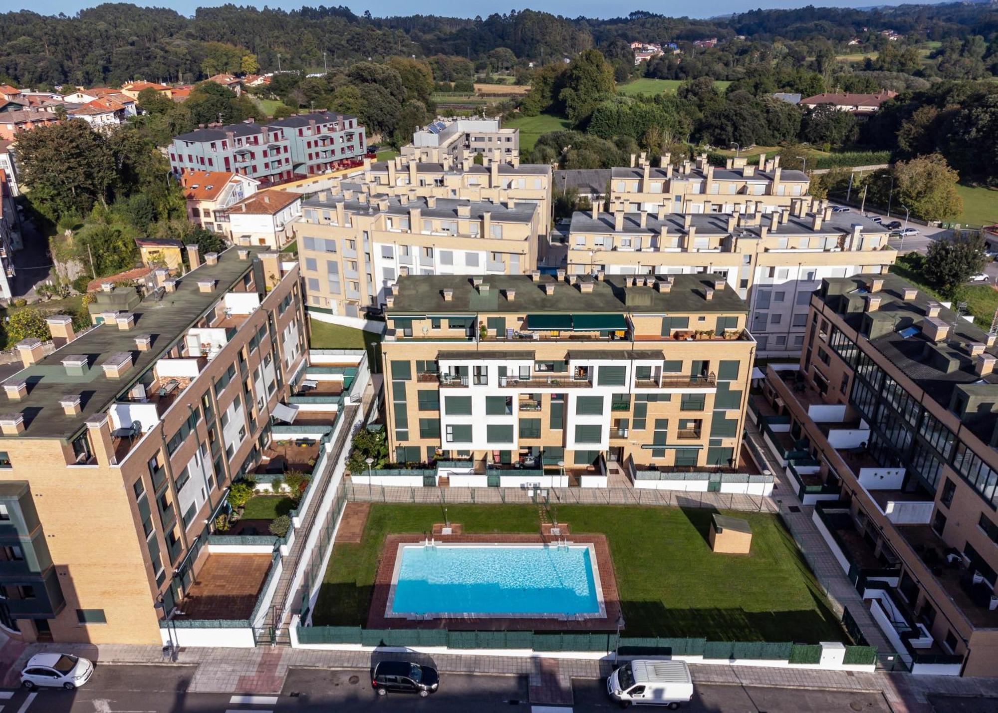 Alloru, Apartamento Con Piscina La Playa A 3 Km Vut-2714-As Llanes Exterior photo